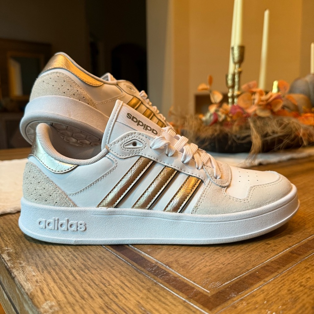 Adidas Women’s Breaknet Plus 'White Champagne Metallic'